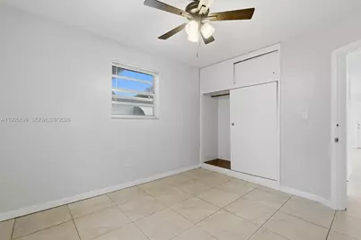 533 NW 15th Way, Fort Lauderdale, FL 33311 - Photo 13