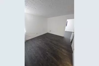 6055 W 19th Ave #209, Hialeah, FL 33012 - Photo 13