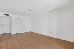 200 NW 107th Ave, Miami, FL 33172 - Photo 5