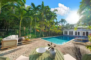 3755 Royal Palm Ave, Miami Beach, FL 33140 - Photo 1