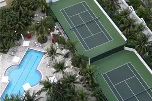 1000 S Pointe Dr, Miami Beach, FL 33139 - Photo 39