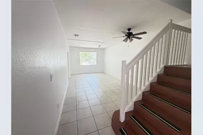 7080 NW 177th St #209-13, Hialeah, FL 33015 - Photo 5