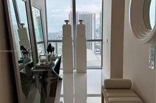 1100 Biscayne Blvd, Miami, FL 33132 - Photo 3