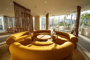 275 SW 6th St, Miami, FL 33130 - Photo 19