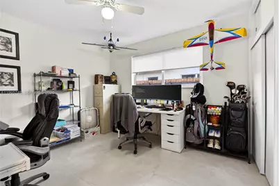 763 S Rainbow Dr, Hollywood, FL 33021 - Photo 33