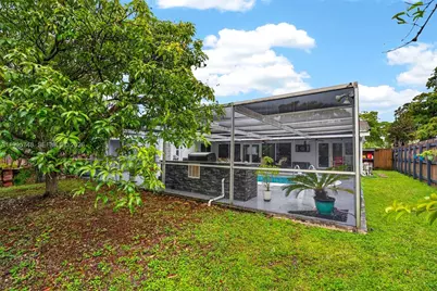 763 S Rainbow Dr, Hollywood, FL 33021 - Photo 39