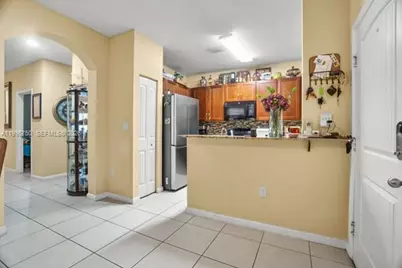 27554 SW 140th Ave, Homestead, FL 33032 - Photo 5