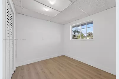 11190 SW 57th St, Miami, FL 33173 - Photo 13