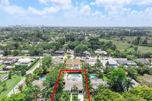 2704 Cleveland St, Hollywood, FL 33020 - Photo 29