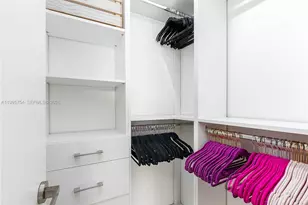 820 Euclid Ave, Miami Beach, FL 33139 - Photo 7