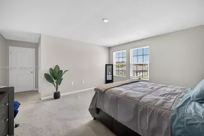 220 Raspberry Rd, Fort Pierce, FL 34981 - Photo 23