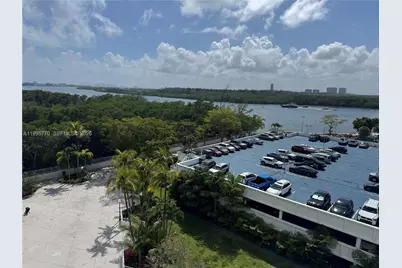 100 Bayview Dr #725, Sunny Isles Beach, FL 33160 - Photo 5