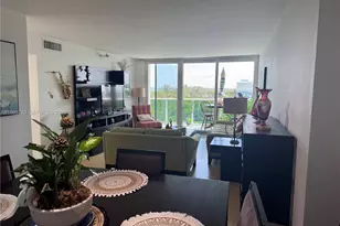 100 Bayview Dr, Sunny Isles Beach, FL 33160 - Photo 27
