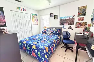 954 NW 14th St, Florida City, FL 33034 - Photo 9