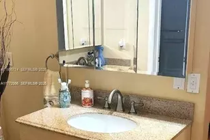 3545 Magellan Cir, Aventura, FL 33180 - Photo 15