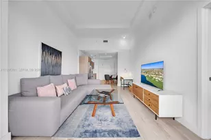 121 NE 34th St, Miami, FL 33137 - Photo 5