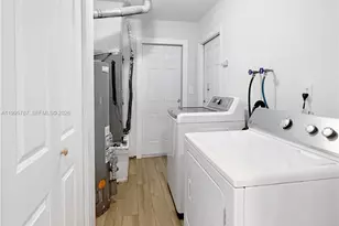 6331 SW 35th St, Miramar, FL 33023 - Photo 9