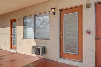 60 NW 79th St #23, Miami, FL 33150 - Photo 9