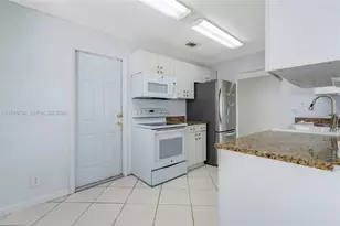 1005 SW 18th St, Boynton Beach, FL 33426 - Photo 13