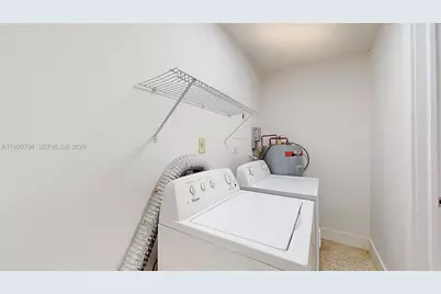 2436 NW 11th St #2436, Miami, FL 33125 - Photo 15