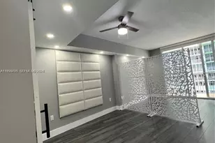 1750 N Bayshore Dr, Miami, FL 33132 - Photo 5
