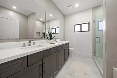 5209 SW 22nd St, West Park, FL 33023 - Photo 19