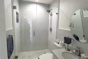 15645 SW 74th Cir Dr, Miami, FL 33193 - Photo 11