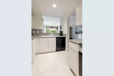 6540 NW 114th Ave #1423, Doral, FL 33178 - Photo 11