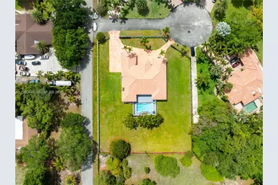 5303 SW 111th Ter, Davie, FL 33328 - Photo 49