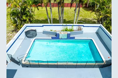 5303 SW 111th Ter, Davie, FL 33328 - Photo 45