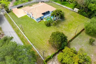 5303 SW 111th Terrace, Davie, FL 33328 - Photo 51
