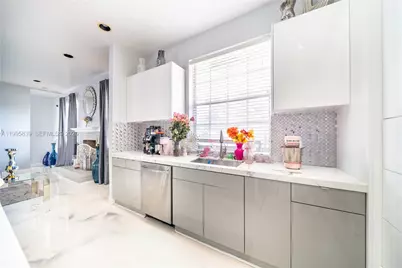 5303 SW 111th Ter, Davie, FL 33328 - Photo 15