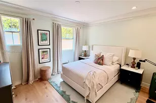 736 13th St, Miami Beach, FL 33139 - Photo 13