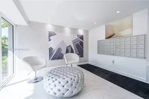 720 Collins Ave, Miami Beach, FL 33139 - Photo 3