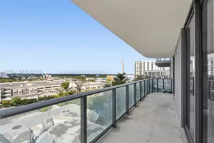 121 NE 34th St, Miami, FL 33137 - Photo 17