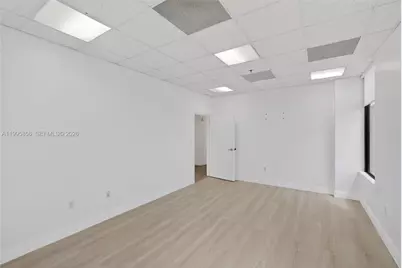 12550 Biscayne Blvd #500, North Miami, FL 33181 - Photo 9