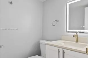 600 Parkview Dr, Hallandale Beach, FL 33009 - Photo 15