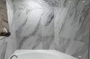 19195 NE 36th Ct, Aventura, FL 33180 - Photo 11