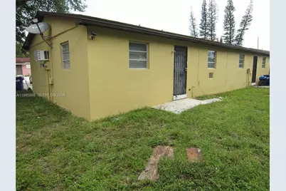 2512 NW 175th Ter, Miami Gardens, FL 33056 - Photo 9