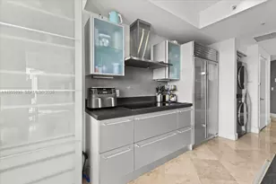 18201 Collins Ave, Sunny Isles Beach, FL 33160 - Photo 7