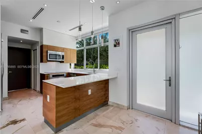 548 Fernwood Rd #548, Key Biscayne, FL 33149 - Photo 1