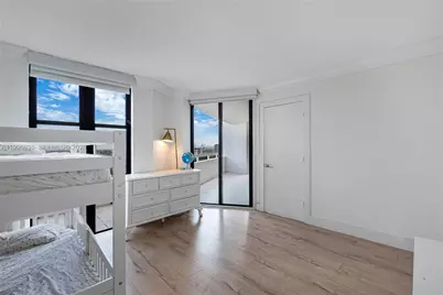 2000 Towerside Ter #PH9, Miami, FL 33138 - Photo 21