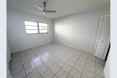 1150 Atlantic Shores Blvd #503, Hallandale Beach, FL 33009 - Photo 5