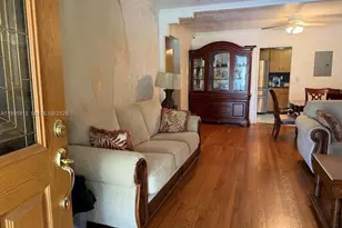 446 NW 45th St, Miami, FL 33127 - Photo 5