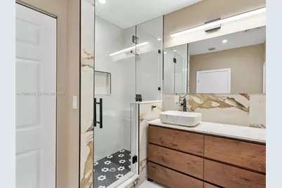 1500 Biarritz Dr, Miami Beach, FL 33141 - Photo 17