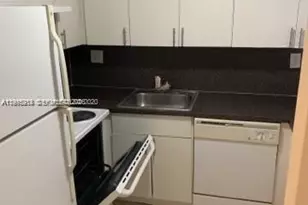 5921 Washington St, Hollywood, FL 33023 - Photo 5