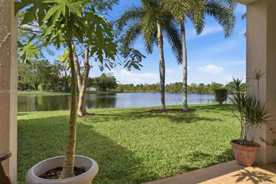 1326 Canary Island Dr, Weston, FL 33327 - Photo 43