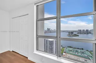 3500 Mystic Pointe Dr, Aventura, FL 33180 - Photo 31