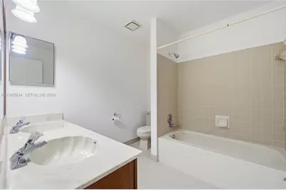 676 NW 107th Ln, Coral Springs, FL 33071 - Photo 21