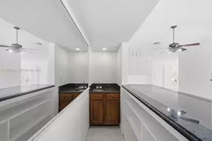 676 NW 107th Ln, Coral Springs, FL 33071 - Photo 15